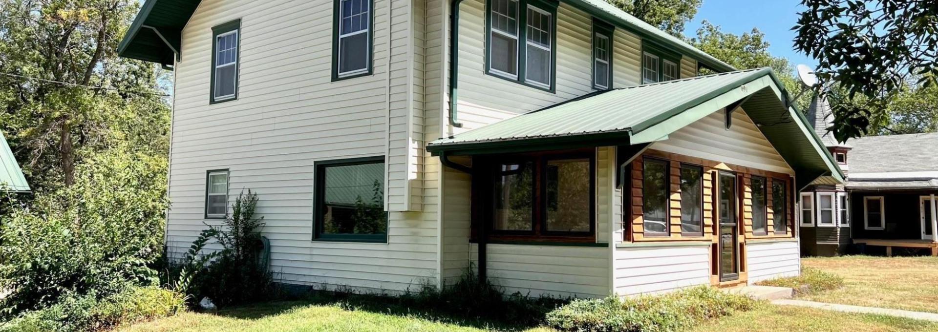690 S Main St. Ruskin, NE 68974